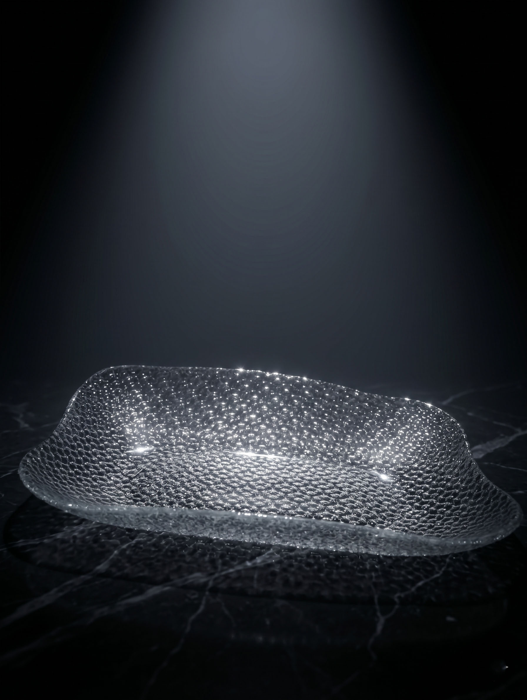 Honeycomb Textured Oval Glass Tray